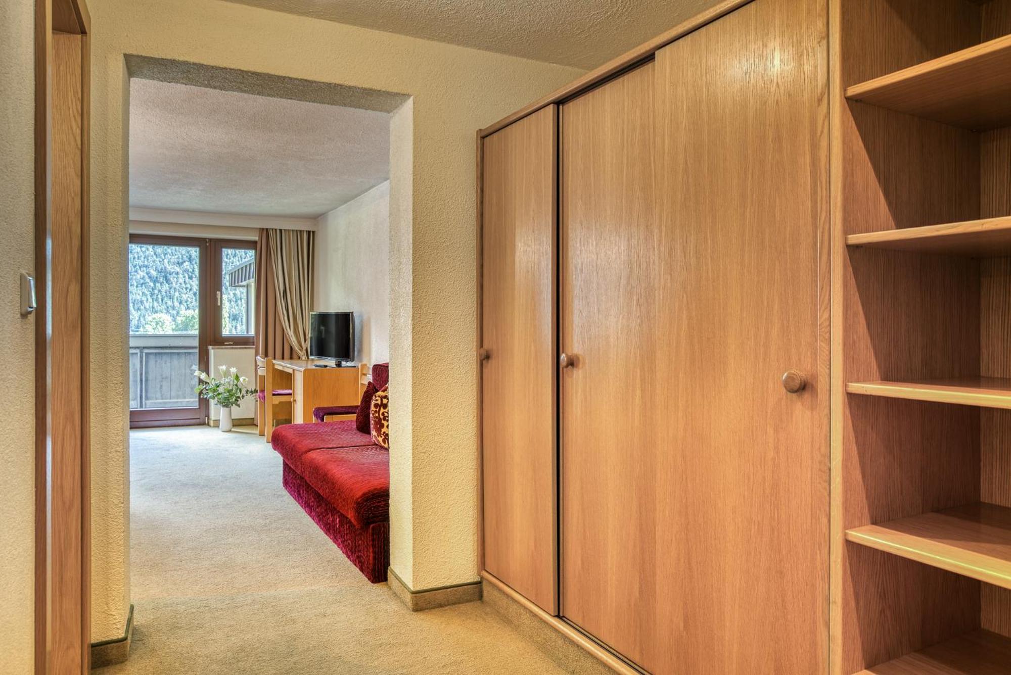 Hotel Zum Lamm Tarrenz Dış mekan fotoğraf