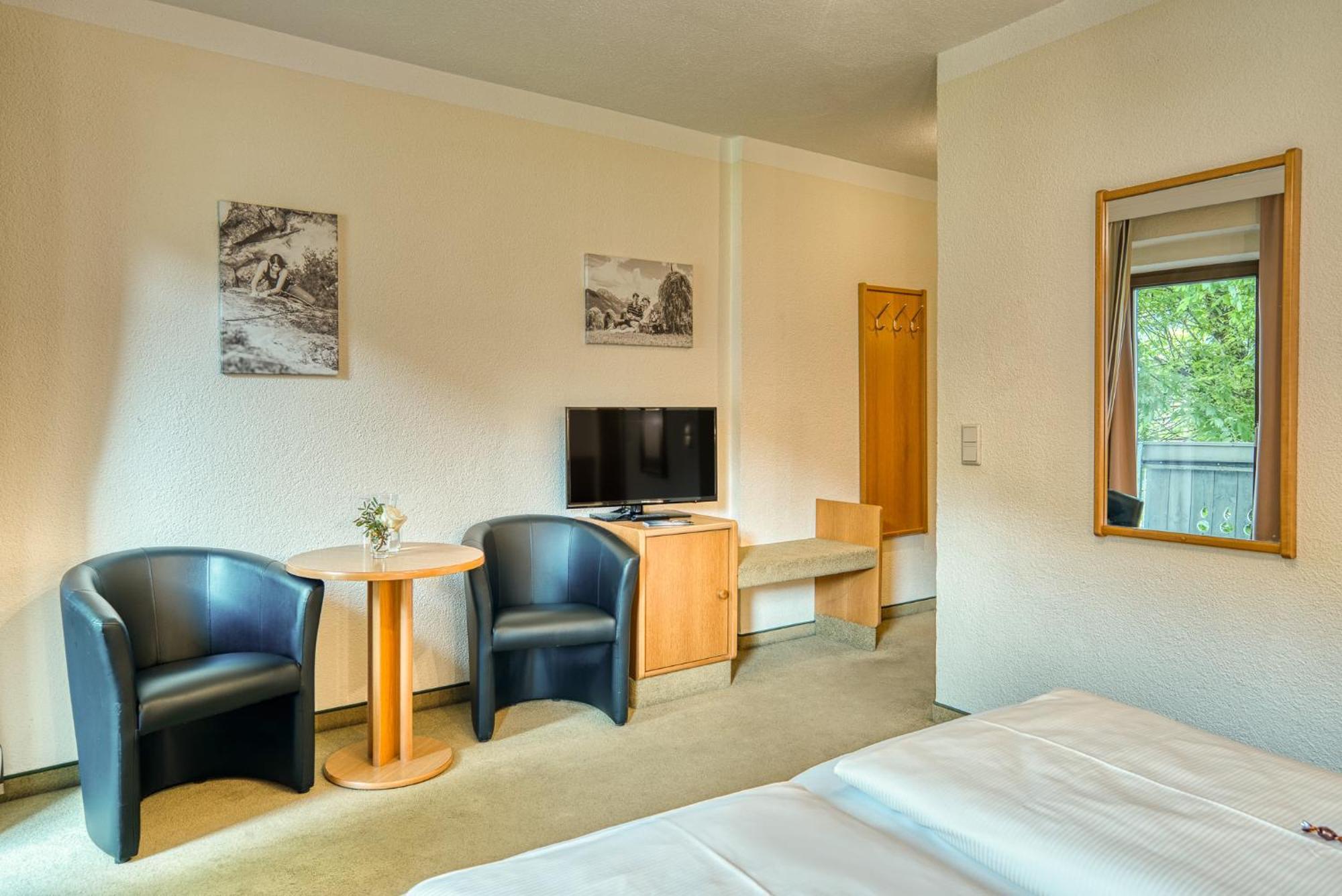 Hotel Zum Lamm Tarrenz Dış mekan fotoğraf